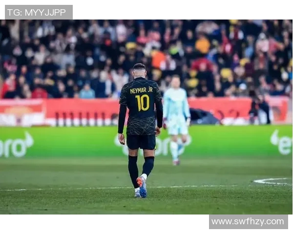 内马尔本赛季再度受伤巴黎欧冠之路面临严峻挑战